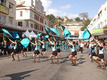 Corpo coreogrfico da Banda de Tambores Cavaleiros de Apollo, do Centro Educacional Helena de Paula Tavares - Foto: Alexandre Costa