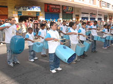 Banda de Latas Reciclarte, da Escola Municipal Belkis Frony Morgado - Foto: Alexandre Costa