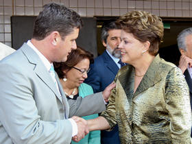 Arlei com Dilma em Braslia - Foto: Lindauro Silva