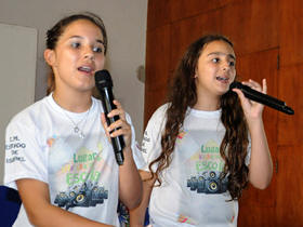 Apresentao de Hip-hop de alunos da Escola Municipal Estado de Israel - Foto: Ana Tavares