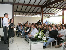 Prefeito Jorge Mario agradece aos educadores pelo bom resultado - Foto: Marco Esteves