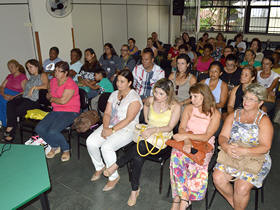 Pblico assiste a palestras no encerramento da campanha 16 Dias de Ativismo - Foto: Jeferson Hermida