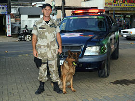 Guarda Municipal de Terespolis utiliza ces para auxiliar no patrulhamento da cidade - Foto: Marcelo Rosa