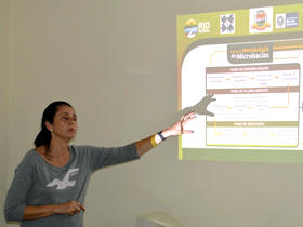 Monique apresenta as propostas do Rio Rural - Foto: Roberto Ferreira