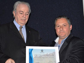 Secretário estadual de Turismo, Nilo Sergio Felix e o prefeito em exercício, Sandro Dias - Foto: AsCom PMT