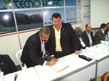 Clique para ampliar - Foto: Portal Ter�