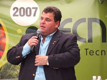 Pref. Roberto Petto lan�a um desafio: a agroind�stria - Clique para ampliar - Foto: Portal Ter�