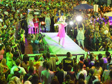 Sem espa�o... Foto: Roberto Ferreira