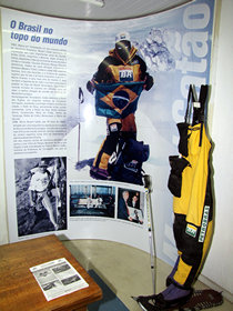 Homenagem ao alpinista Mozar Cato, j falecido. Foto: Portal Ter