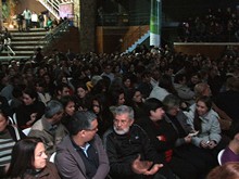 Pblico lotou a quadra do Sesc Terespolis - Clique para ampliar - Foto: Portal Ter