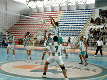 Vôlei adulto - Foto: Marco Esteves