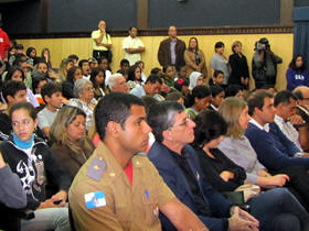 Autoridades e pblico em geral na apresentao do Projeto - Foto: Portal Ter