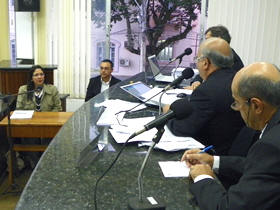 Representantes da RW falam  CPI - Foto: AssCom CMT