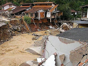 Casas destrudas em Janeiro - Foto de arquivo