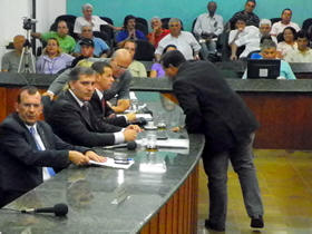 Vereadores em plenrio - Foto: AssCom CMT