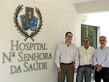 Rogrio Fonseca, Diretor mdico da maternidade, Paulo Ribeiro, Diretor administrativo e Maurlio Schiavo, Secretrio de Sade, no hospital Beneficncia Portuguesa - Foto: Marco Esteves