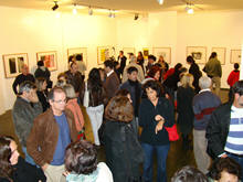 O pblico prestigiou a abertura da mostra, que apresenta autores tambm de Terespolis e pode ser visitada at 12 de dezembro - Foto: Cludio Furtado