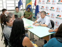 Prefeito Jorge Mario recebe os lderes comunitrios do 3 Distrito na oitava edio do Prefeitos nos Bairros - Foto: Marco Esteves