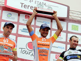 José Rodrigues em primeiro lugar, Christian Clavero, em segundo e Gregolry Panizo - Foto: Jeferson Hermida