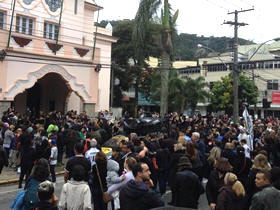 Manifestação no aniversário da cidade - Foto: Fernando Moraes