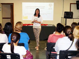 A coordenadora do PNAIC, Cristina Esteves - Foto: Marcelo Ferreira