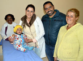 Equipe da Saúde e pacientes visitam novas instalações da Clínica da Criança - Foto: PMT