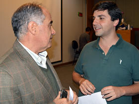 Raphael Teixeira, secretário de Ciência e Tecnologia, e Luis Eduardo Tostes, diretor geral da Feso - Foto: AsCom PMT