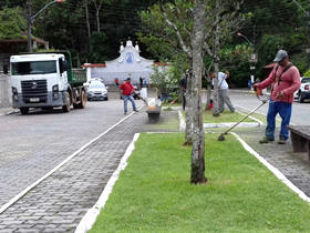 Limpeza da Fonte Judith, no Alto - foto: AsCom PMT