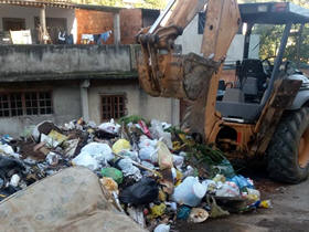  Realizao das aes na rua Tancredo Neves - Foto: AsCom PMT