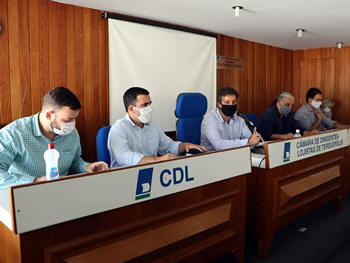 Representantes de entidades empresariais de Teresópolis - Foto: CDL