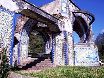 Mirante da Granja Guarani, também conhecido como Quiosque das Lendas - Imagem de arquivo