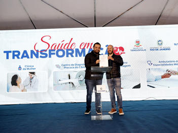 Governador Castro e o o Prefeito de Teresópolis, Vinicius Claussen, no lançamento do Polo de Saúde - Foto: Governo do Estado do Rio de Janeiro