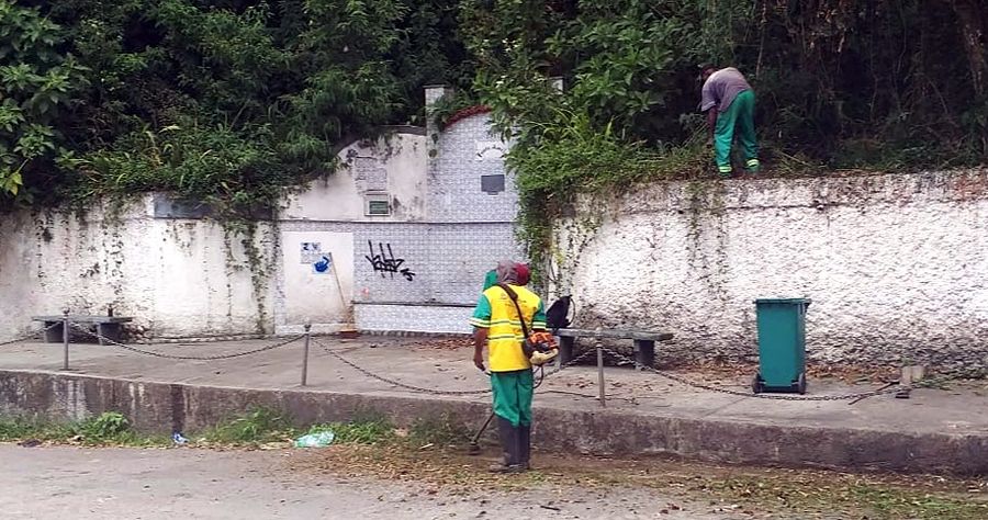 Manutenção geral da Fonte Amélia, no Alto - Foto: AsCom PMT