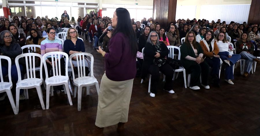 Encontro de formação 'Liderança e Comunicação, repensando as práticas construindo novos caminhos' - Foto: AsCom PMT
